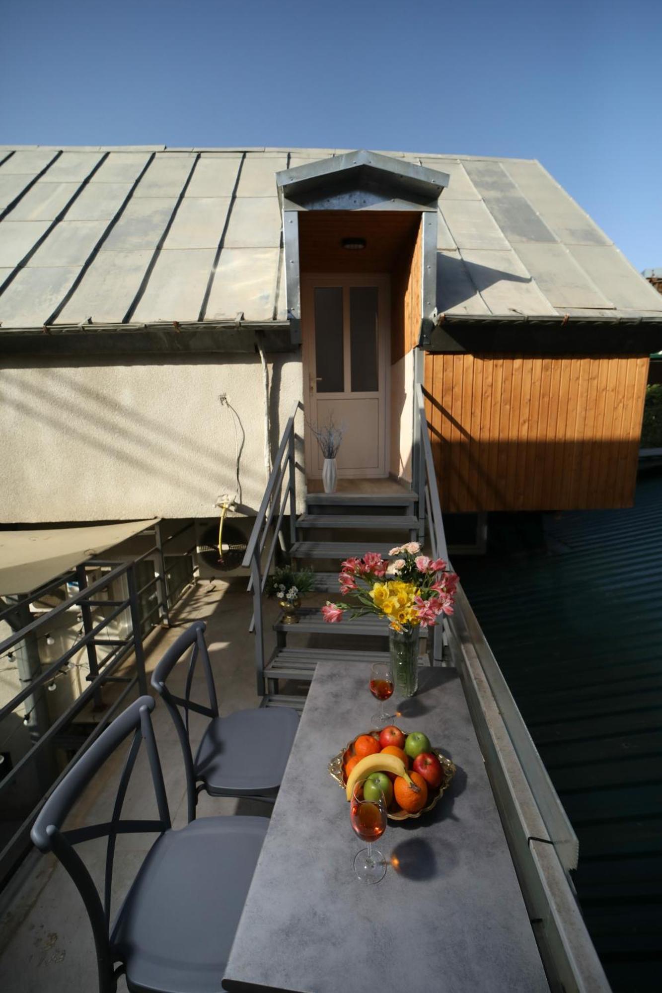 Rustaveli Apartment With Gym Tbilisi Exterior photo
